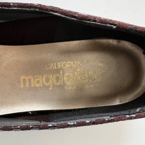 MAGDESIANS SHOES - BROWN CHECKERS TASSELS- 3/4" HEEL PUMPS - SIZE: 8 1… - Picture 7 of 9